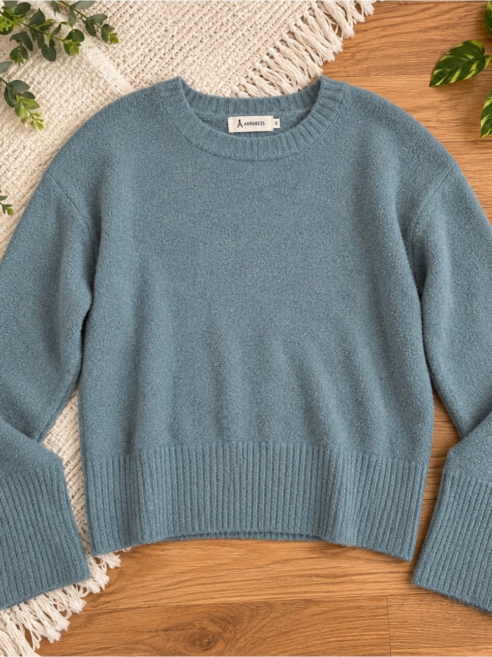 Women's Crewneck Sweater in Dusty Blue